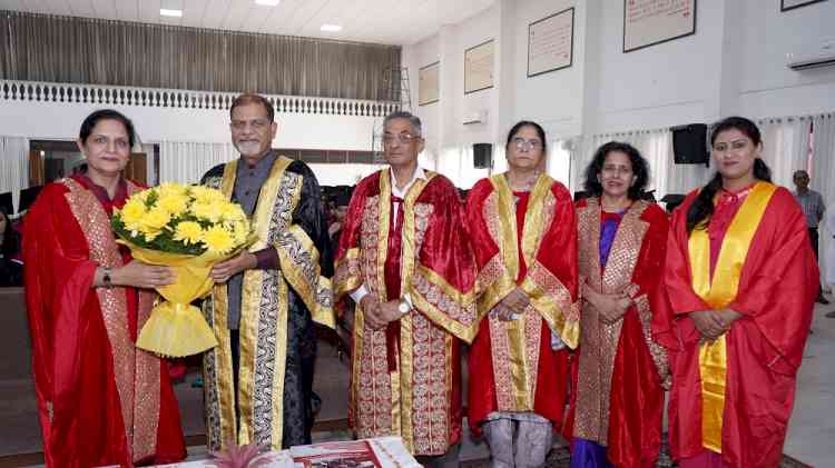 Dev Samaj College of Education holds 17th Convocation  