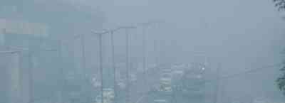 Delhi's air quality worsens again, Wednesday to be 'severe'