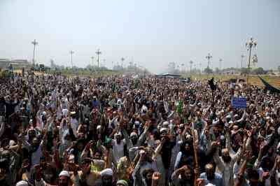 PTI supporters continue protest in Islamabad