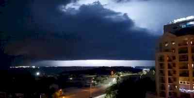 Severe storm leaves thousands of Australians without power