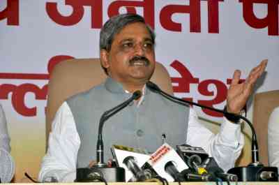MCD polls not about 'Kuda vs Dhuan', but 'water and waste control': Satish Upadhyay