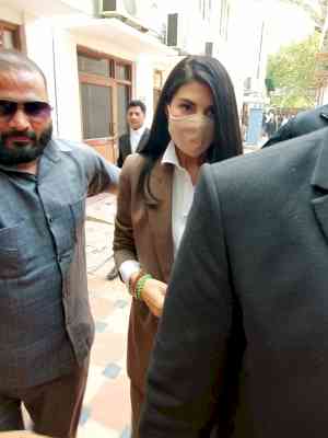Jacqueline Fernandez granted pre-arrest bail in money-laundering case