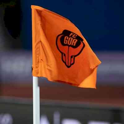 Staff member hit by stone, FC Goa complain to Kerala Blasters on security at Kochi match