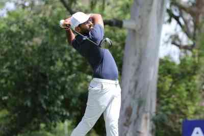 Digboi golf: Defending champ Yuvraj Singh Sandhu shoots nine-under 63 to lead after Round 1