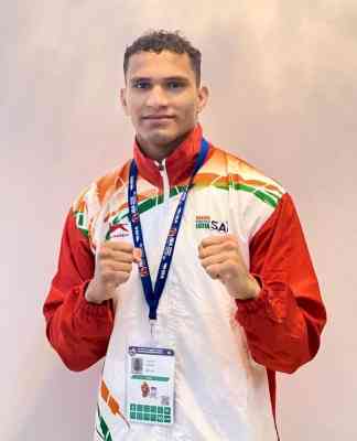 Youth World Boxing: India's Deepak, Vanshaj off to flying start