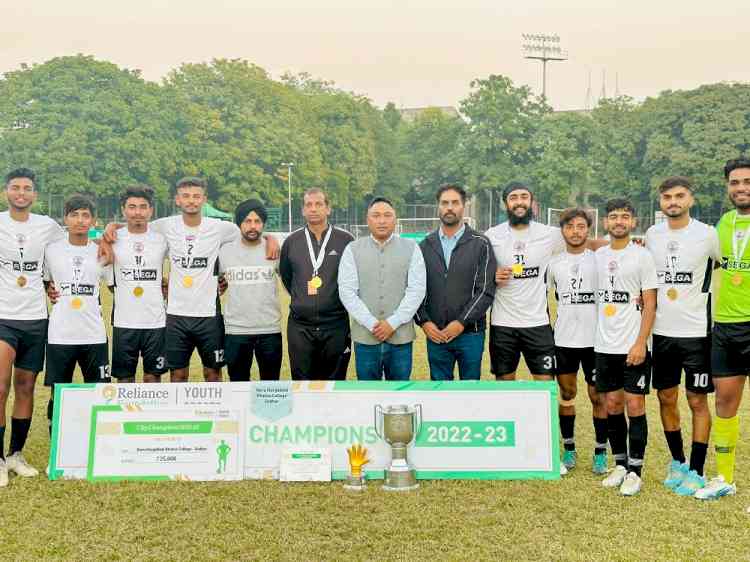 Footballers of Guru Hargobind Khalsa College captured Reliance Foundation Youth Sports Football Cup 