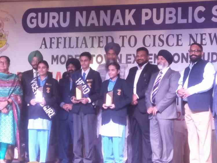 Kultar Singh Sandhwan attends annual prize distribution function of Guru Nanak Public School