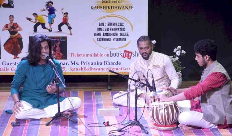 A 2 day Dhrupad vocal performance kicked off
