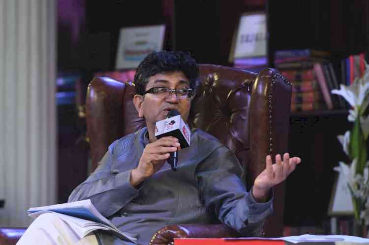 Audience has the power to reject vulgarity on OTT, says Prasoon Joshi