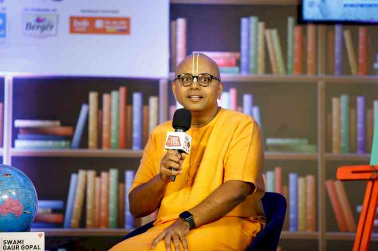 Sahitya AajTak 2022: A ‘CAR’ Gaur Gopal Das wants everybody to drive in life 