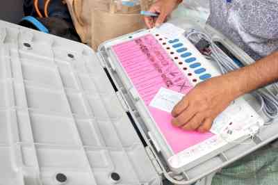 Gujarat Polls: 50-odd unrecognised parties throw their hats into the ring