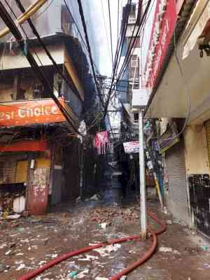 Over 50 shops gutted in fire in Delhi's Bhagirath Palace market