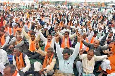 Punjab, Haryana farmers stage protest; demand MSP on all crops