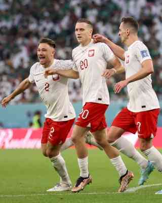 FIFA World Cup: Poland keep their hopes on track with 2-0 win over Saudi Arabia (Ld)
