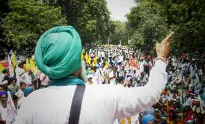 Farmers across country march to Raj Bhavans over 'unfulfilled promises'