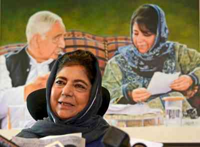 Mehbooba, three ex-MLAs asked to vacate govt accommodation in south Kashmir