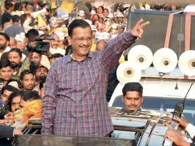 Kejriwal looted Rs 2.5K cr by giving Rs 600 benefit to people: BJP