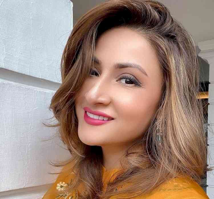 Popular TV Star Urvashi Dholakia created her women's community 