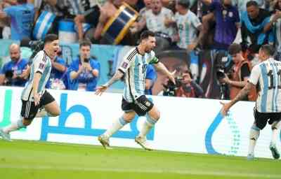 FIFA World Cup: Knockout rounds start with Argentina, Netherlands facing different tasks