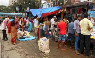 Illegal hawking an organised racket in Kolkata