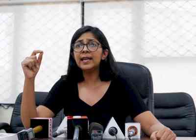 DCW issues notice to Delhi Police over mobile phone snatching incident