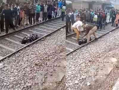 UP vendor loses legs in train mishap during police raids