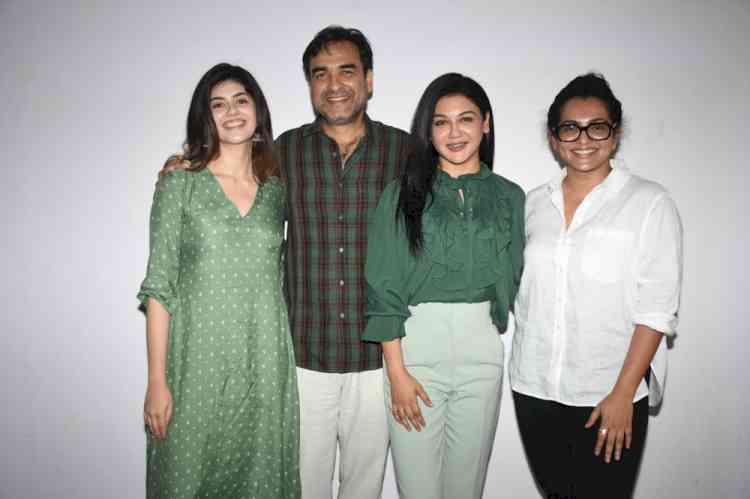 WIZ FILMS goes on floors for its first (Untitled) feature film with Director Aniruddha Roy Chowdhury starring Pankaj Tripathi, Sanjana Sanghi, Parvathy Thiruvothu, Jaya Ahsan & Paresh Pahuja in lead roles!