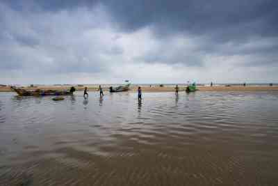 Cyclone Mandous: TN fishermen allowed to venture into sea after 7 days