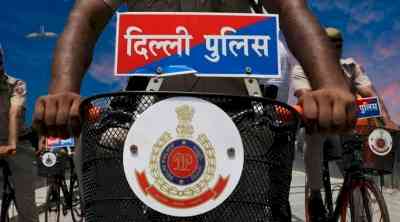 Delhi police sub-inspector tweets about abuse by her advocate husband