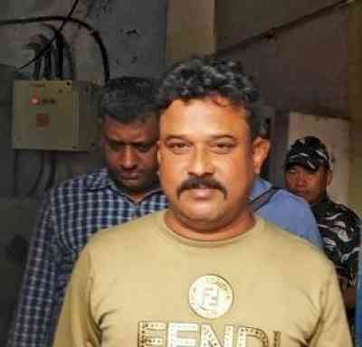 Lalan Sheikh committed suicide by hanging himself: CBI
