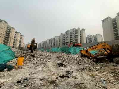 Noise levels at all-time high as Noida twin towers cleanup misses deadline