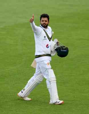 Pakistan's Azhar Ali to retire from Test cricket after Karachi match against England