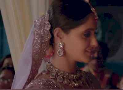 TV actress Ayesha Singh makes her music video debut with 'Bidaai'