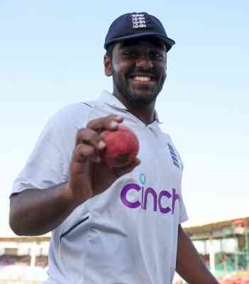 Rehan Ahmed becomes youngest men's Test cricketer to take a five-wicket haul on debut