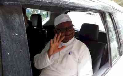 Maha readies to ring in Lokayukta law, Anna Hazare delighted