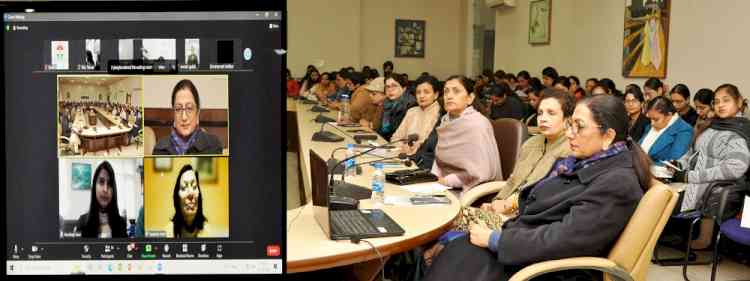 KMV successfully organises third day of five-day International Faculty Development Program on Building Writing Skills