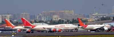 Pilots' body issues notice to Air India over change in service conditions