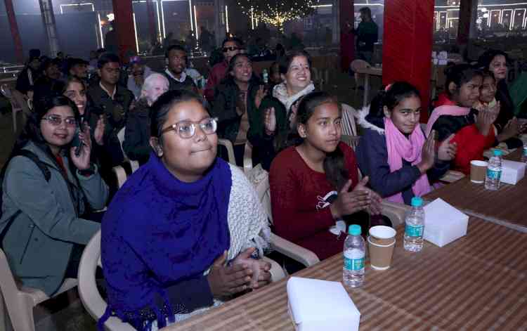 Unique Xmas celebration: Movie ‘83’ screened for the visually impaired 