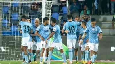 ISL 2022-23: Mumbai City beat Chennaiyin FC 2-1