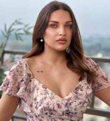 Himanshi Khurana hospitalised in Romania following high fever, nosebleed