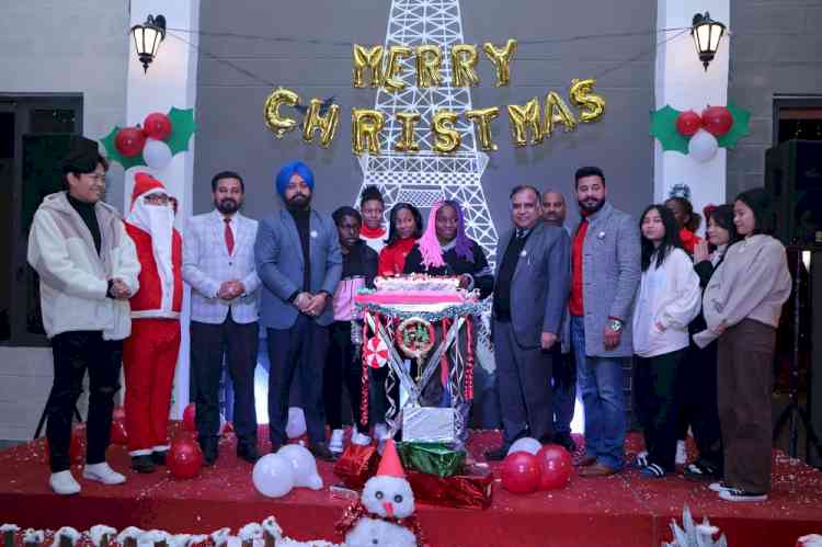 CT University celebrates Christmas