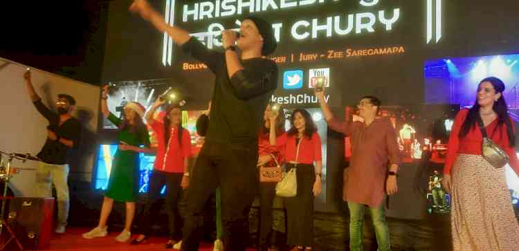 Hrishikesh Chury enchanted audience in `Dadar Carnival’