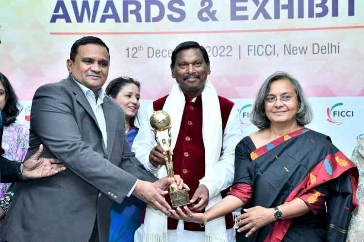 Ambuja Cement Foundation wins FICCI CSR award for Ambuja Cements in the Women Empowerment Category  