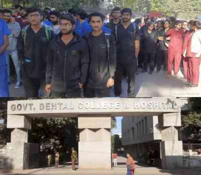 Students protest against police high-handedness