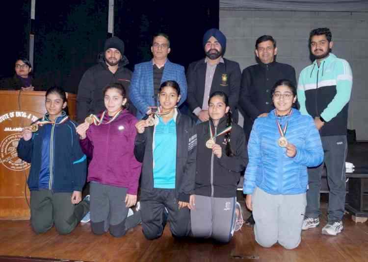 Team Punjab wins gold at the DAV National Inter School Sports and Games Competition for under 19 Girls Badminton at DAVIET