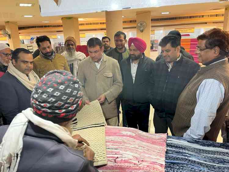 ADC inaugurates District Handloom Expo today