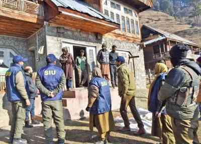 J&K SIU conducts raids on kin of terrorists in Kupwara