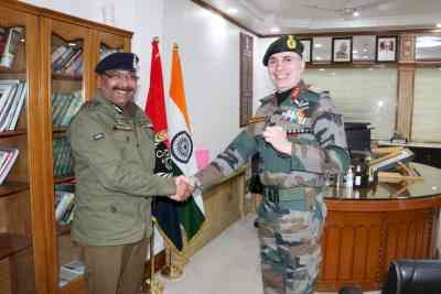 Tiger Division commander, DGP discuss security situation in J&K