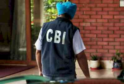 CBI arrests I-T officer from Mumbai in bribe case