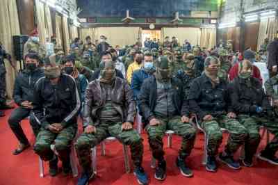 43 militants of 8 outfits surrender in Manipur